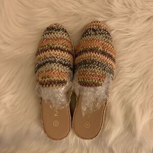 Kaanas Sacramento Mule, Sand/Multi Size 6